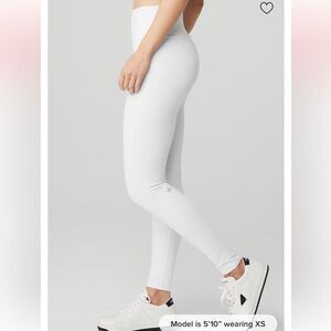 ALO YOGA High Waist Airbrush Legging ‎ White SIZE Xs NWT